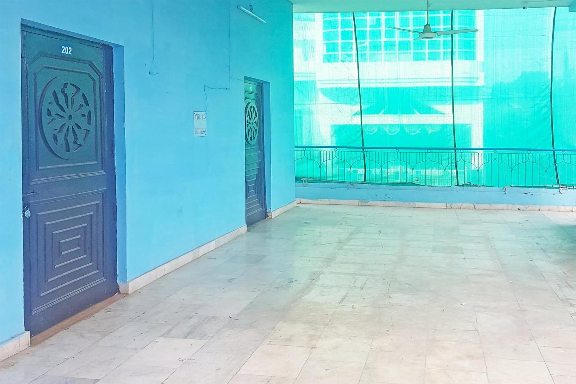 Oyo Hotel The Red Hut Chandīgarh エクステリア 写真